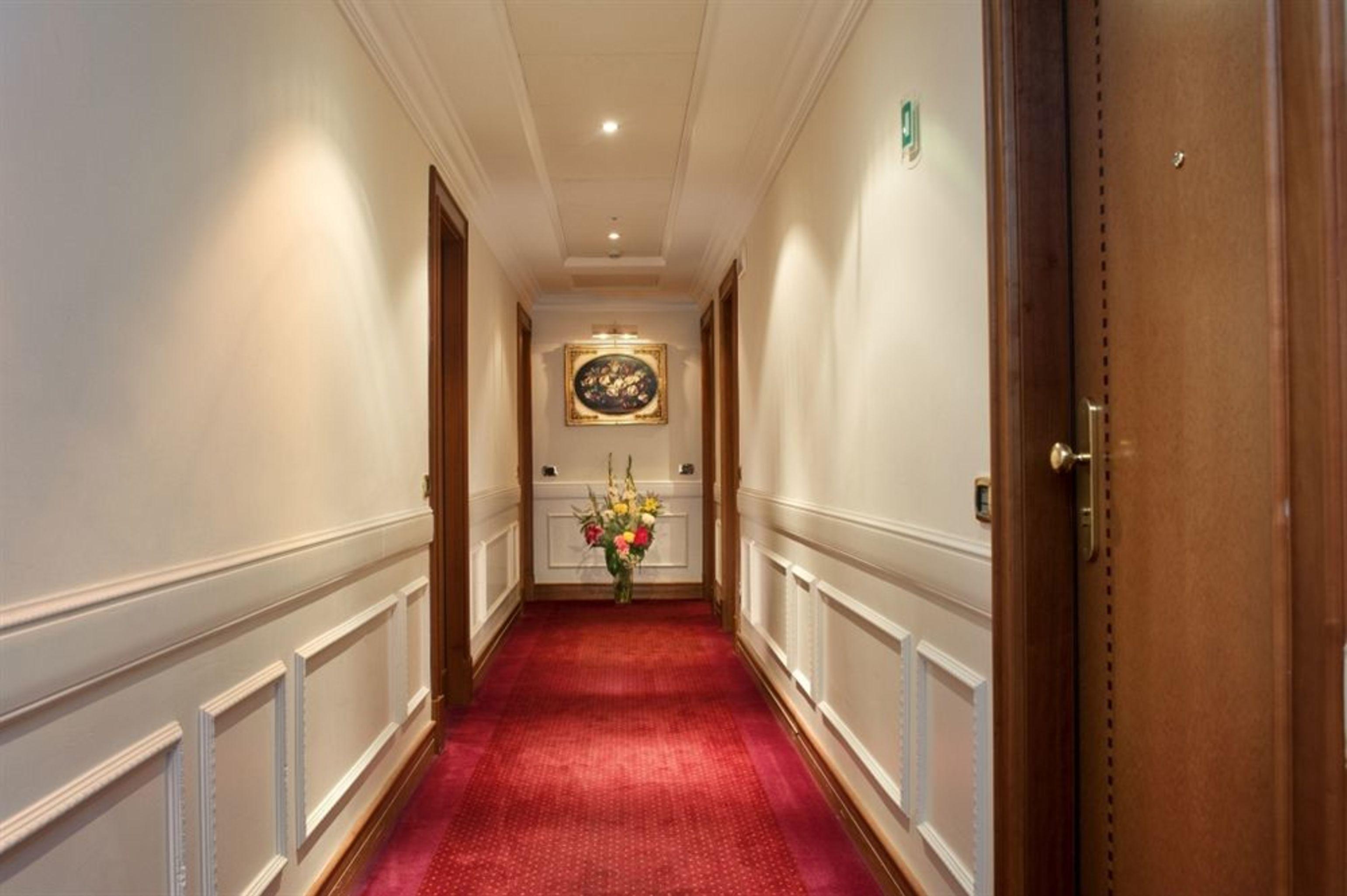 Pinewood Hotel Рим Екстериор снимка