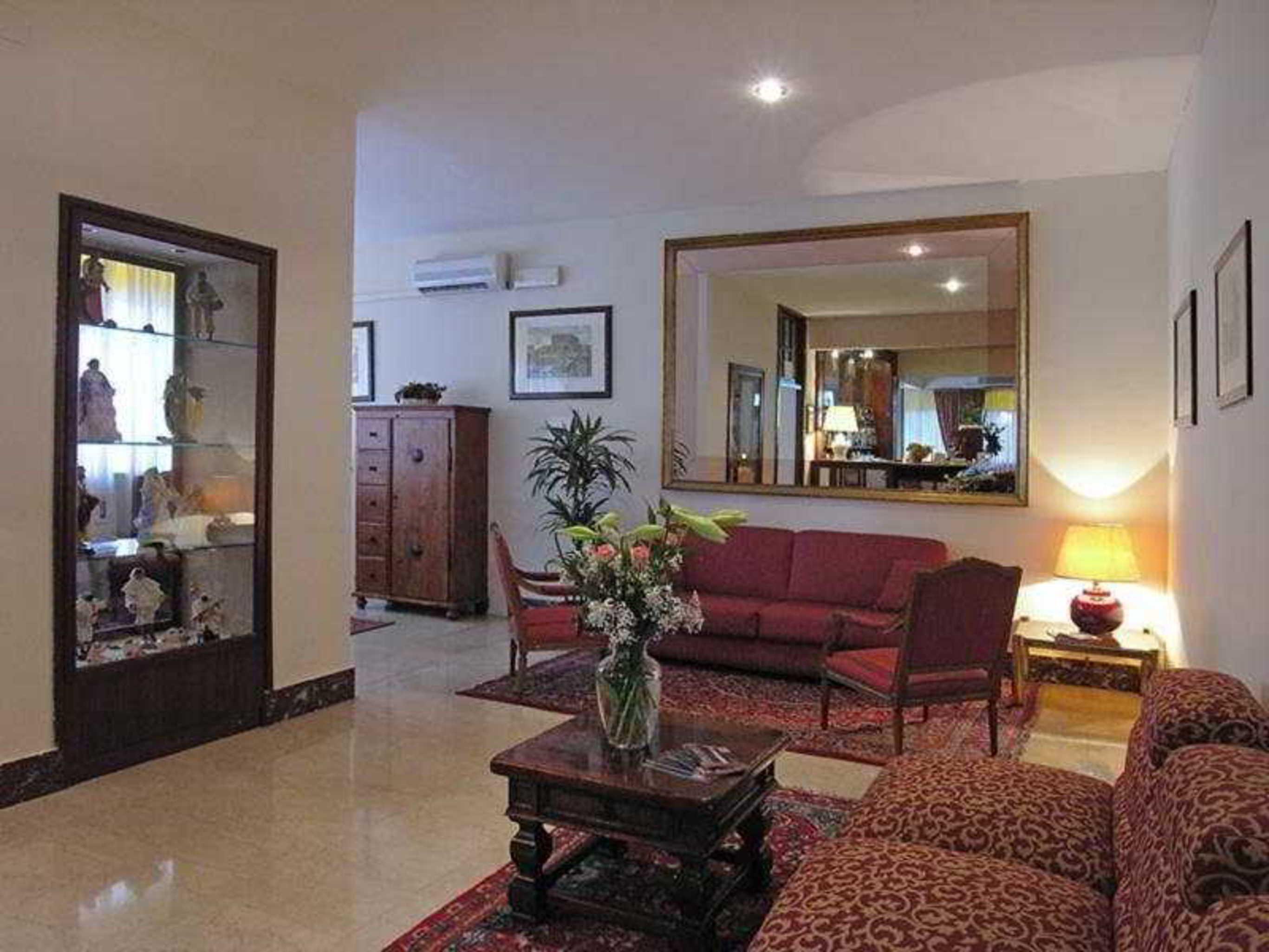 Pinewood Hotel Рим Интериор снимка