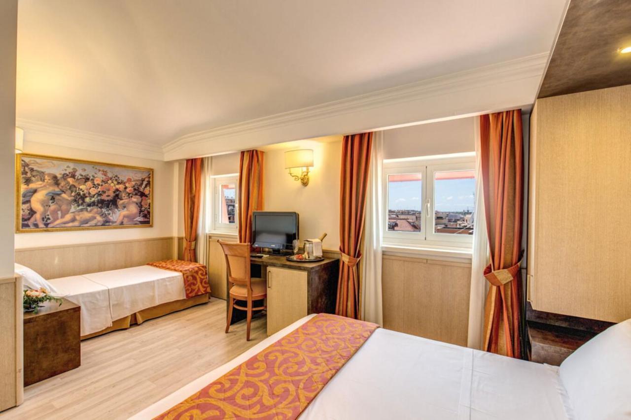 Pinewood Hotel Рим Екстериор снимка
